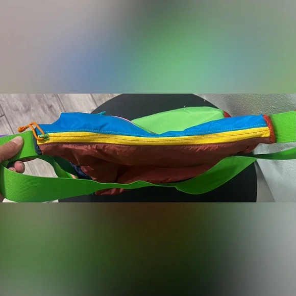 Cotopaxi Multicolor Taal Convertible Del Dia Tote Bag 16L - Picture 10 of 13